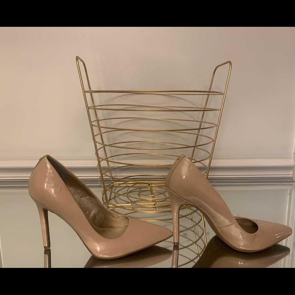 Tan Sam & Libby Pumps